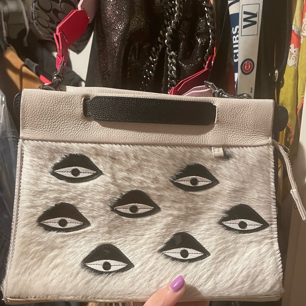 Min and Mon Vali crossbody bag
